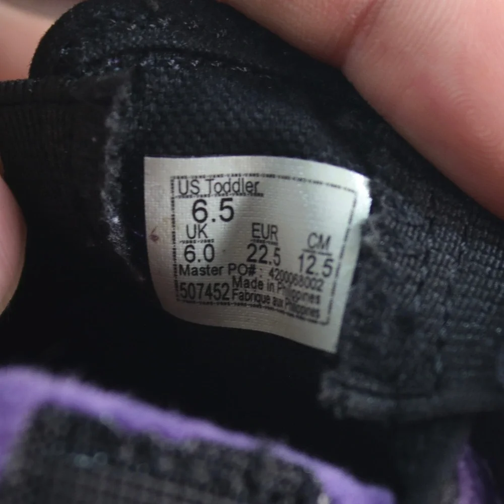 Vans x Sailor Moon Luna Slip-On Purple Plush Cat Sneakers Shoes Toddler Size 6.5